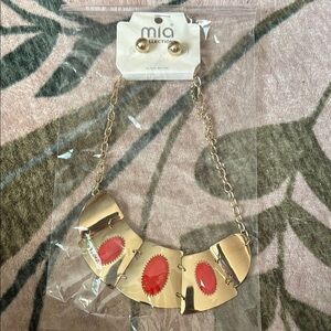 Mia Collection Chunky Gold Necklace Red Orange Gem Earring Set Costume